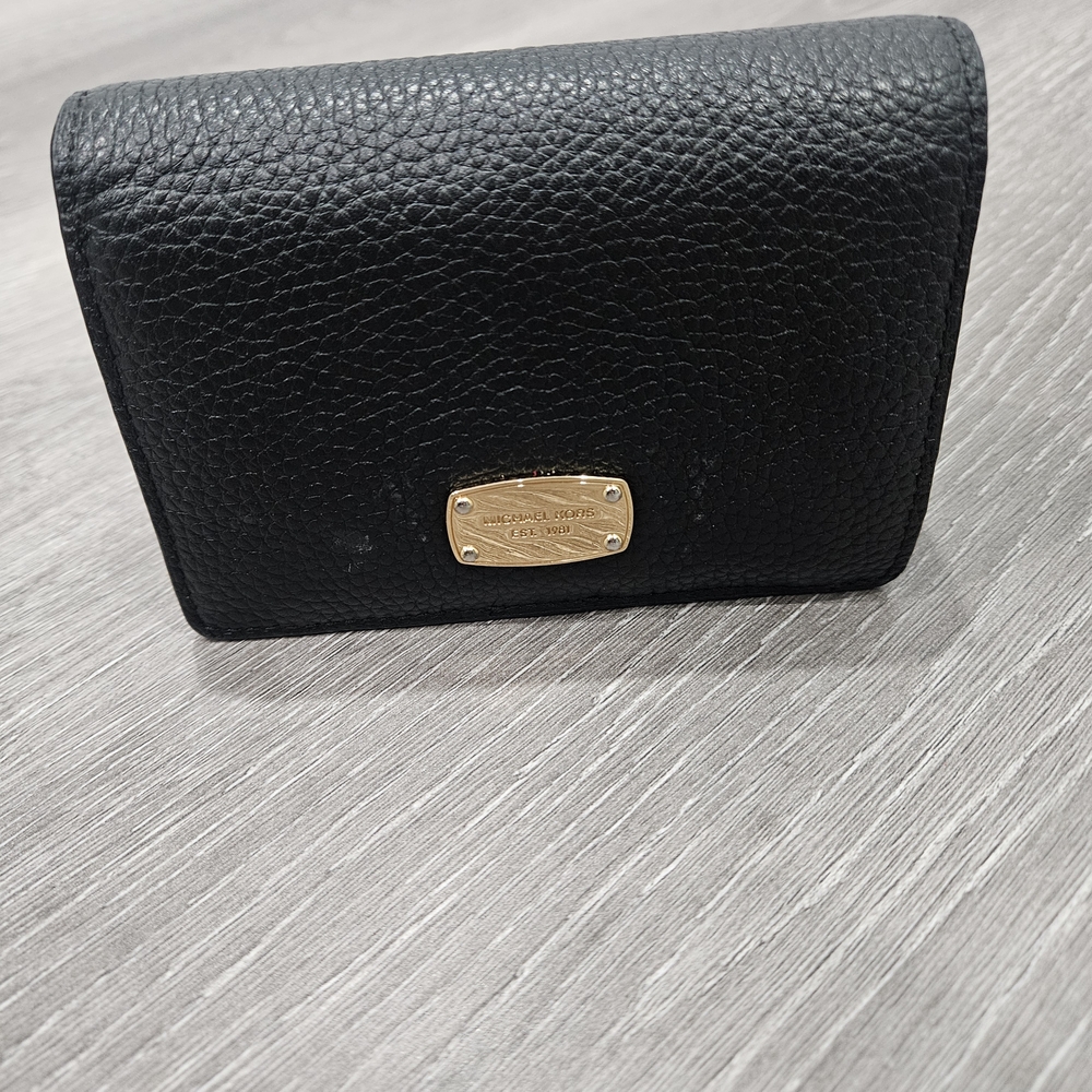Michael Kors Black Wallet With Card Holder - Picture 2 of 4